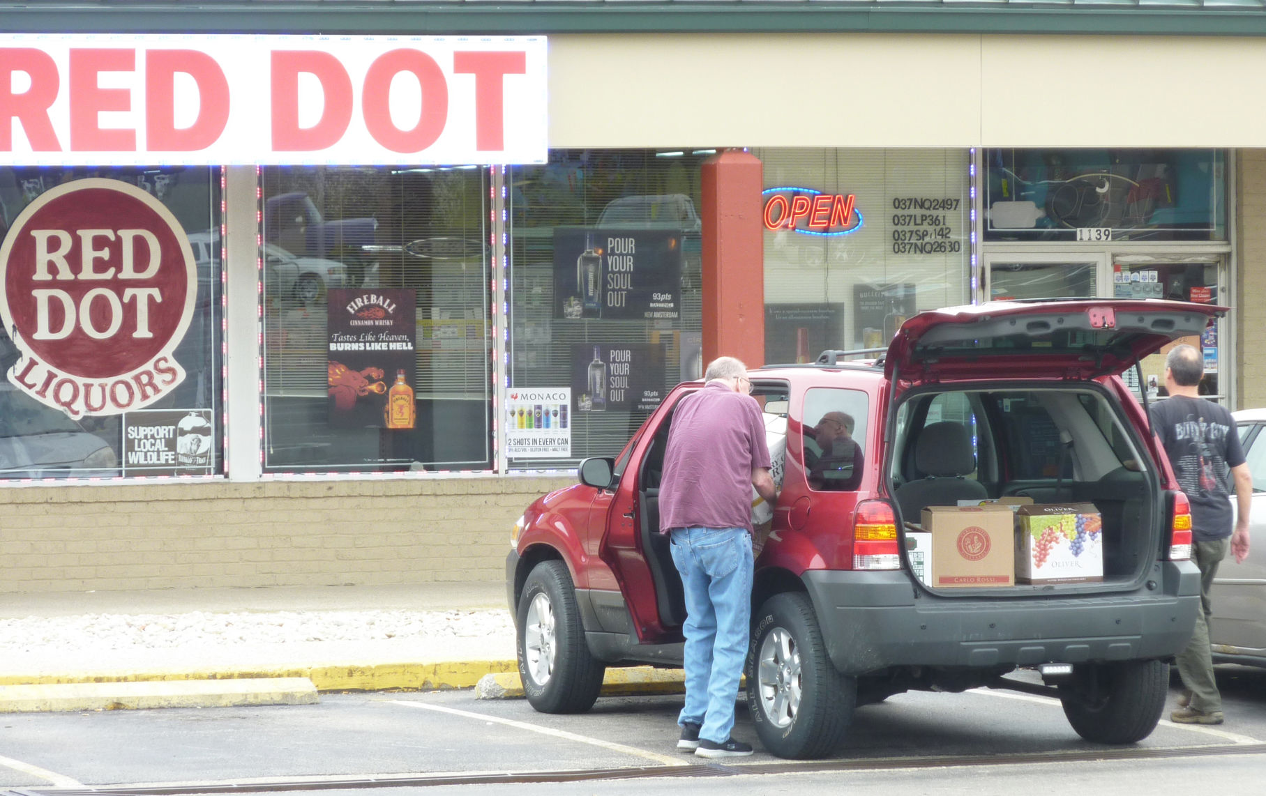 Loading up at Red Dot